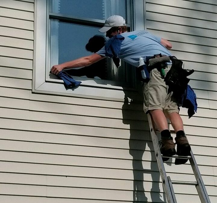Why You Need to Hire a Professional Window Cleaner
